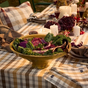 Lexington Checked Linen Blend Tablecloth, 150 x 250 cm